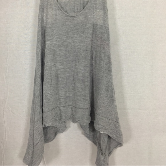 Tank top - Picture 3 of 4