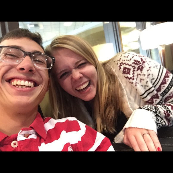 Meet your Posher, Derek - Picture 1 of 1