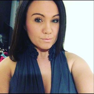 Meet your Posher, Claire