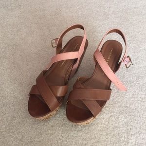 Chinese Laundry brown & pink platforms