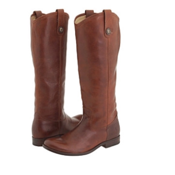 Melissa Button, Frye boots