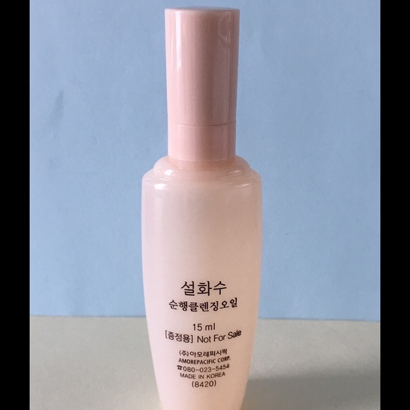 Sulwhasoo Gentle Cleansing Oil - Picture 2 of 2