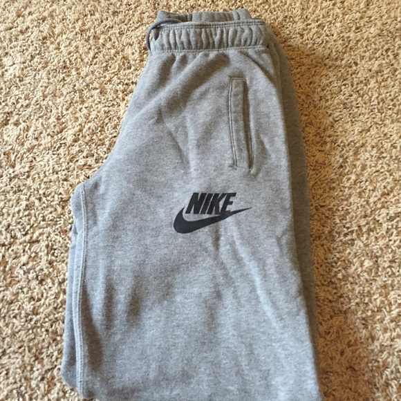Nike Pants - Nike sweatpants