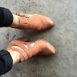 Gianni Bini Booties