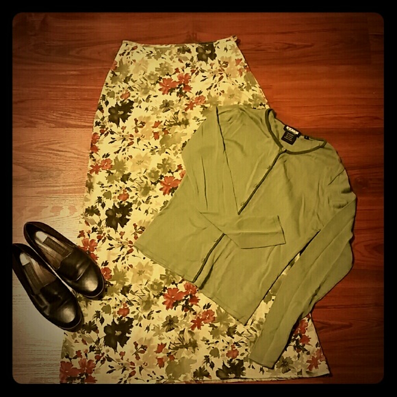 Skirt and cardigan bundle