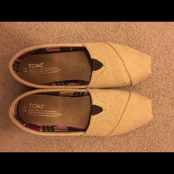 Toms