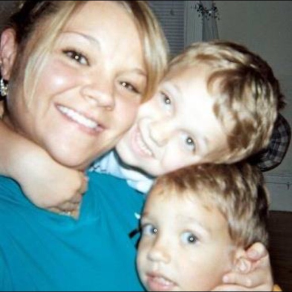 Posh DEE, Boston. Ain’t Nuttin Like The Real Thing - Picture 5 of 12