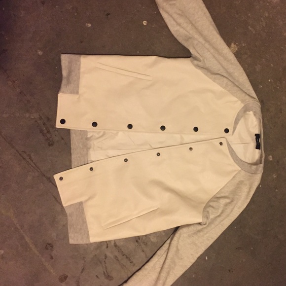 WHITE LEATHER LETTERMAN