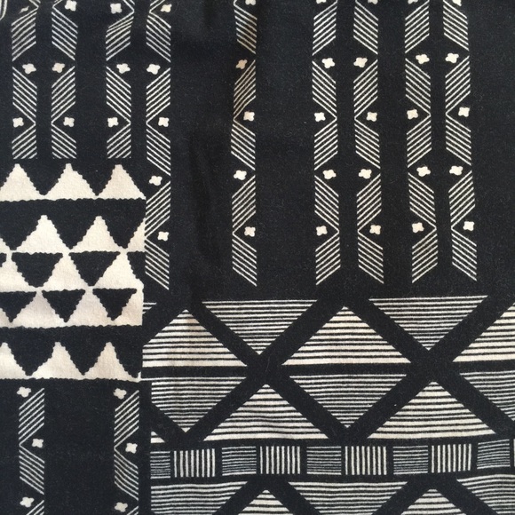 Love Fire Tribal Skirt - Size Small - Picture 2 of 2