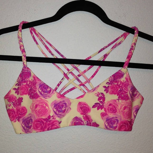 acacia swimwear Other - Pink and purple flower bikini top