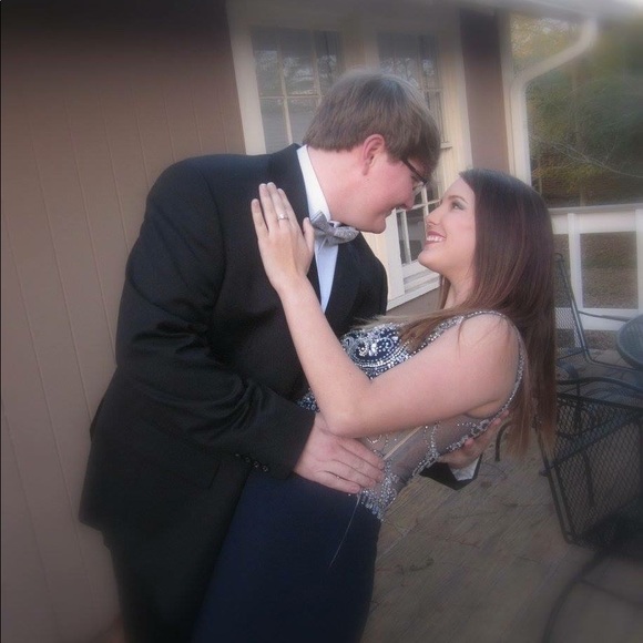 Meet your Posher, Cassidy - Picture 2 of 7