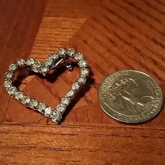 Heart Pin - Picture 4 of 4