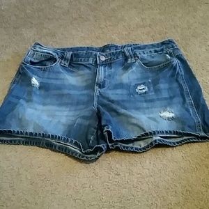 Distressed GAP Jean shorts