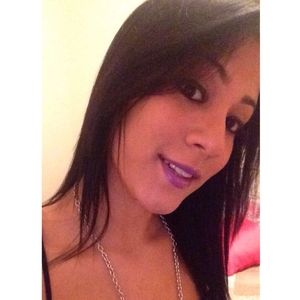 Meet your Posher, Raquel