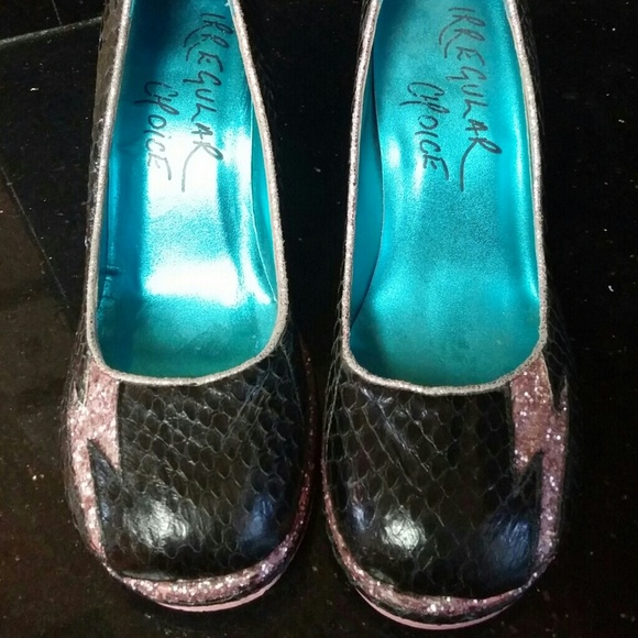 Irregular Choice lightning bolt and star pumps 38 - Picture 2 of 4