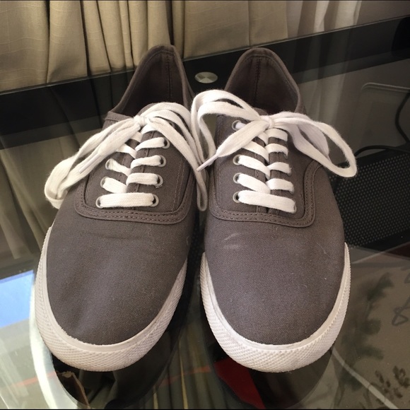 Mossimo Supply Lunea Oxford