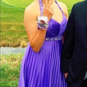 Lavender prom dress!