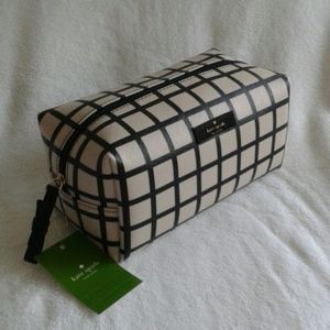 ***FLASH SALE** KATE SPADE medium Davie Travel Bag