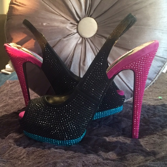 Brand New Steve Madden Heels size 7.5
