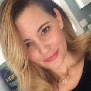 Meet your Posher, Michele