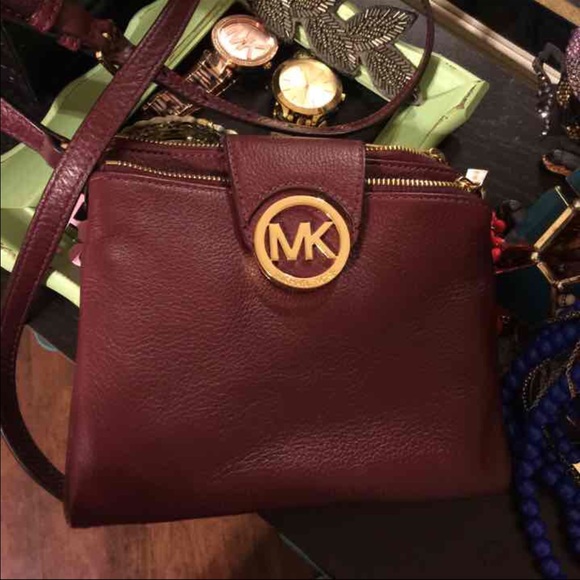 Michael kors small💥AUTHENTIC💥 price drop💥💥💥💥