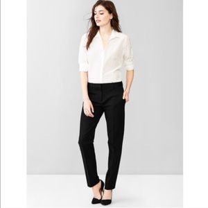 GAP True Straight Slacks