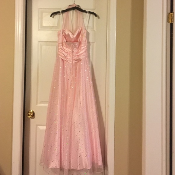 Elegant, formal dress - Picture 3 of 4