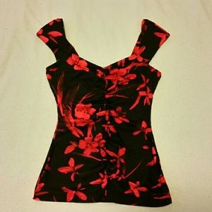 Guess sweetheart top