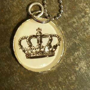 Princess Crown Necklace
