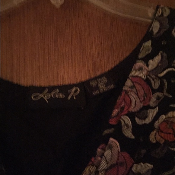 Dress - Picture 3 of 4