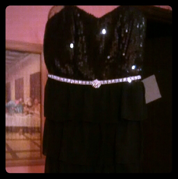 Cute Black Sequin Prom/Homecoming Dress