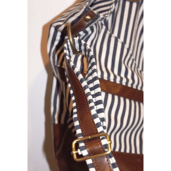 ✨SOLD✨ Urban Outfitters Cooperative Striped Bag - Picture 3 of 4