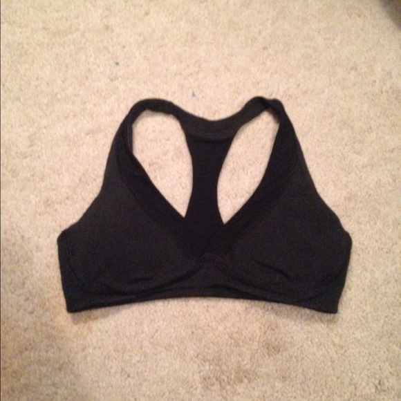 Lululemon bra size 8