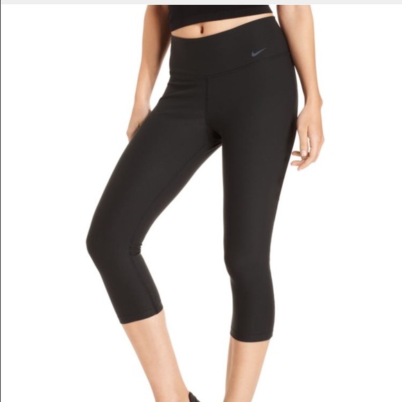 Nike Dri-FIT running crops women's
