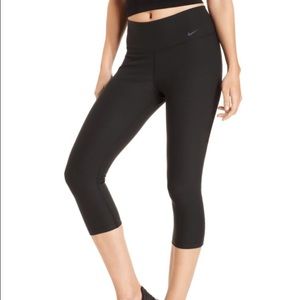 Nike Dri-FIT running crops women's