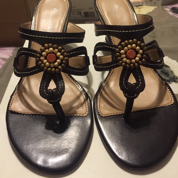 Etienne Aigner brown wedges
