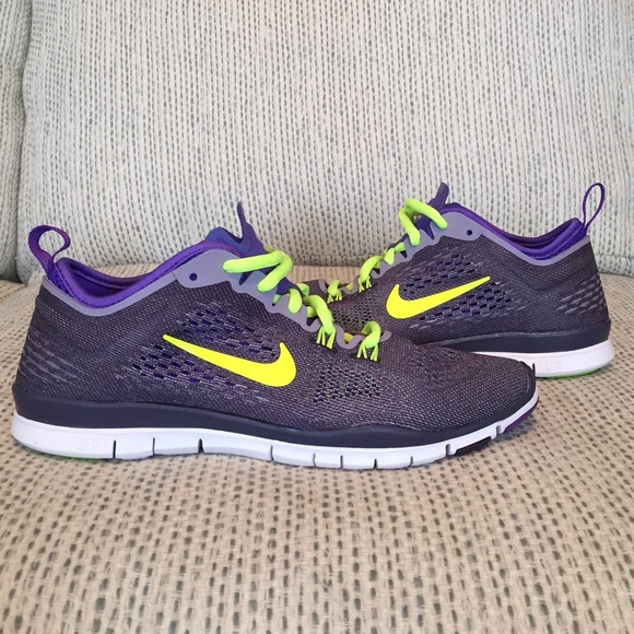Nike Shoes - 🎉SALE🎉 NIKE FREE TR FIT
