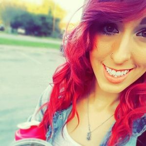 Meet your Posher, Erinn