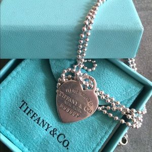 Tiffany's necklace