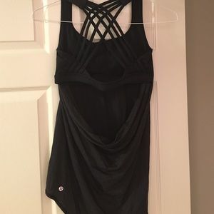 Lululemon tank