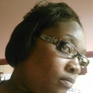 Meet your Posher, Kendra