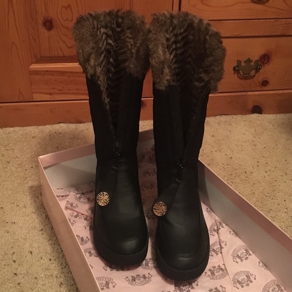Juicy Couture Snow Boots