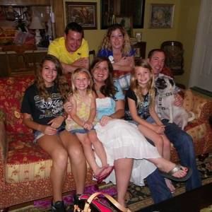 Meet your Posher, Myra