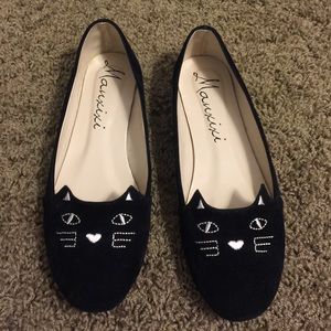Velvet kitty flats...euro size 40.fit like a 7.5