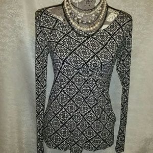 Mossimo Long sleeve top