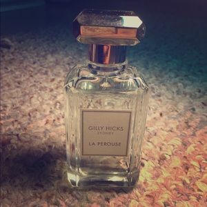 Gilly Hicks La Perouse