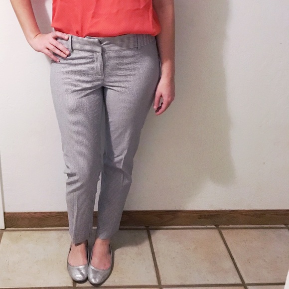 Ann Taylor seersucker print trousers