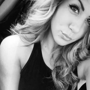 Meet your Posher, Marissa