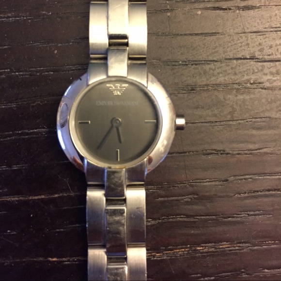 Watch - Picture 4 of 4