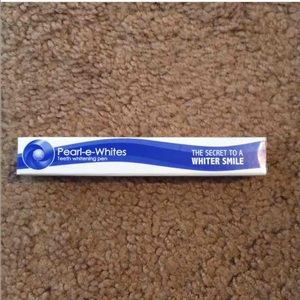 Teeth whitening pen